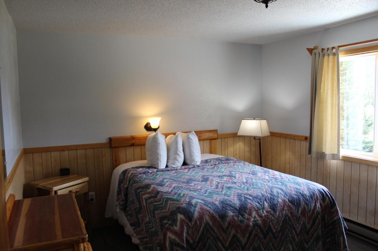 Alpine Motel Of Cooke City Exterior foto